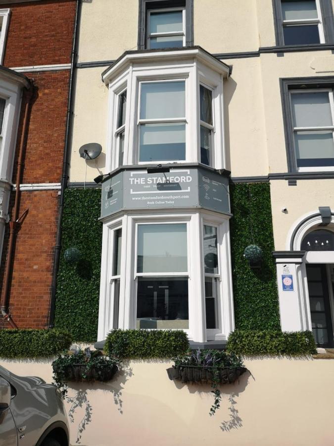 Stamford Guest House, 3 Min Walk To Southport Lord St, With Parking & Perfect Getaway Kültér fotó