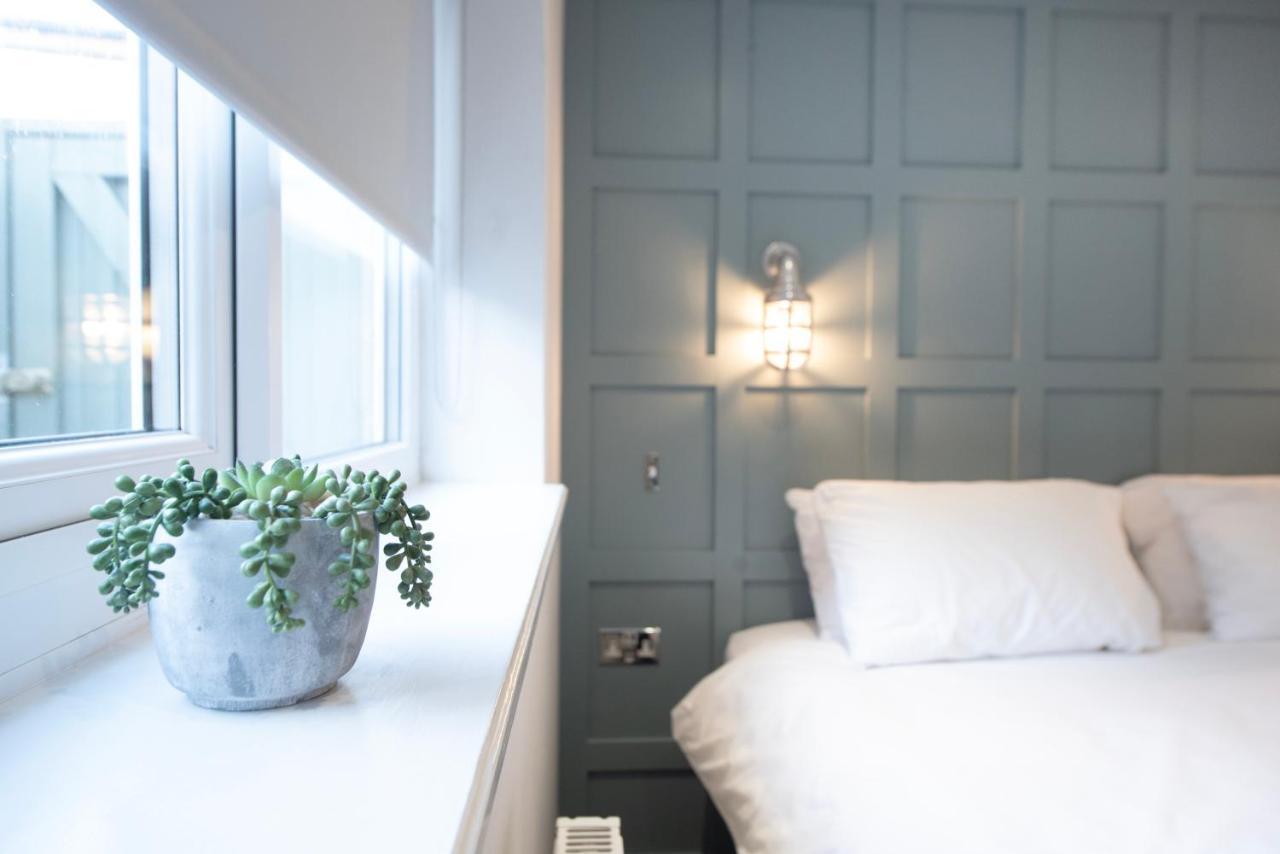 Stamford Guest House, 3 Min Walk To Southport Lord St, With Parking & Perfect Getaway Kültér fotó