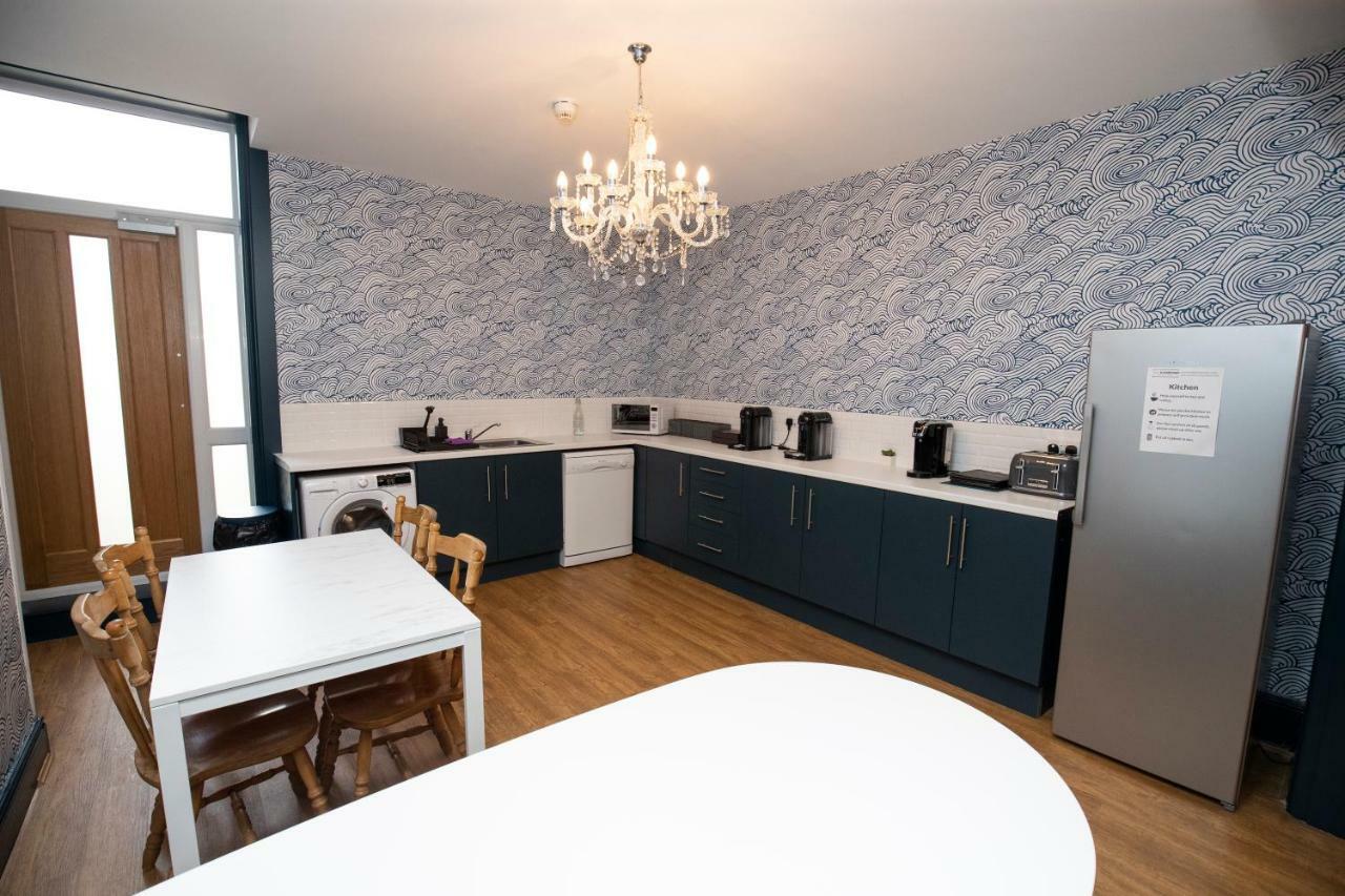 Stamford Guest House, 3 Min Walk To Southport Lord St, With Parking & Perfect Getaway Kültér fotó